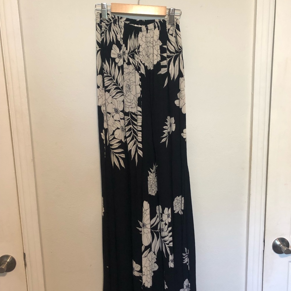 Billabong Long Wide Leg Floral Pants